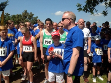 graham evans mp starting race frodsham